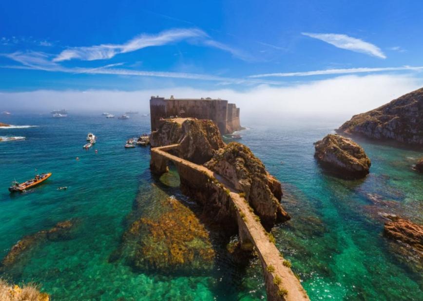 Appartement jusqu'à 6 personnes sur la presqu'île de Peniche surf Portugal Travessa dos Proletários, 2520-294 Peniche