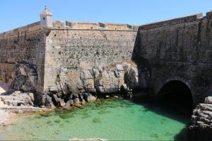 Appartement jusqu'à 6 personnes sur la presqu'île de Peniche surf Portugal