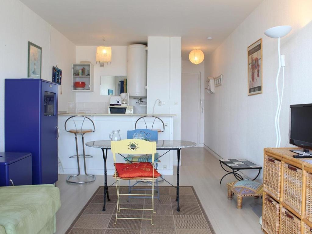 Appartement La Baule, 1 pièce, 2 personnes - FR-1-245-68 Port Royal -  - 2 Avenue De La Concorde, 44500 La Baule