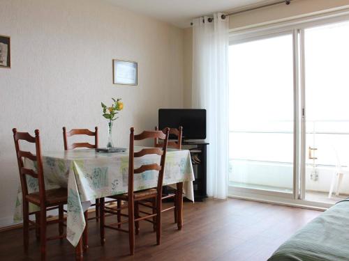 Appartement La Baule, 2 pièces, 4 personnes - FR-1-245-136