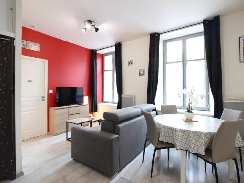 Appartement La Bourboule, 2 pièces, 2 personnes - FR-1-608-242