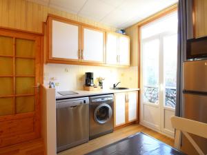 Appartement La Bourboule, 2 pièces, 4 personnes - FR-1-608-118