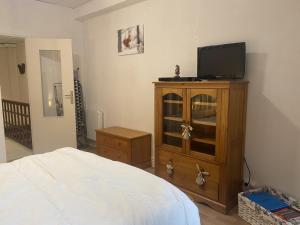 Appartement La Bourboule, 2 pièces, 4 personnes - FR-1-667-3
