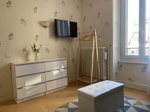 Appartement La Bourboule, 2 pièces, 4 personnes - FR-1-667-32