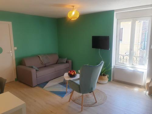 Appartement La Bourboule, 2 pièces, 4 personnes - FR-1-667-43