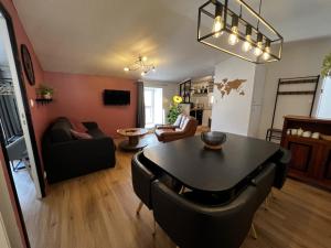 Appartement La Bourboule, 2 pièces, 4 personnes - FR-1-667-44