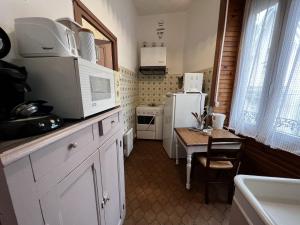Appartement La Bourboule, 3 pièces, 4 personnes - FR-1-667-46