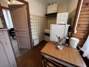 Appartement La Bourboule, 3 pièces, 4 personnes - FR-1-667-46