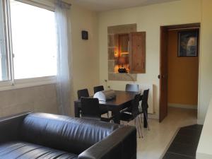 Appartement La Bourboule, 3 pièces, 6 personnes - FR-1-667-2