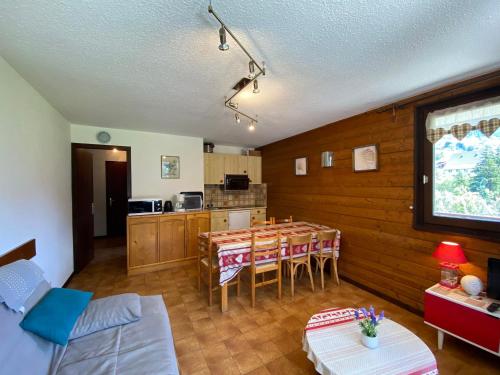 Appartement La Chapelle-d'Abondance, 2 pièces, 6 personnes - FR-1-692-23