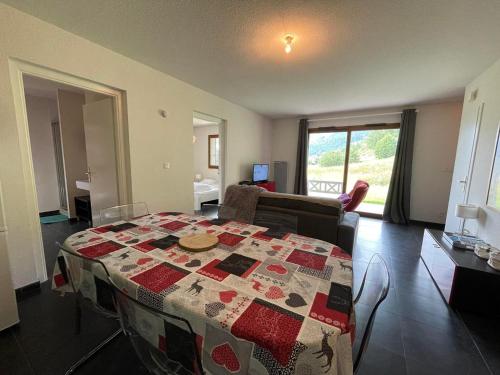 Appartement La Chapelle-d'Abondance, 4 pièces, 9 personnes - FR-1-692-30