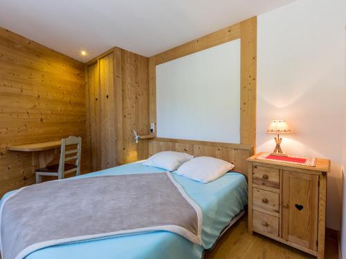 Appartement La Clusaz, 2 pièces, 4 personnes - FR-1-437-52