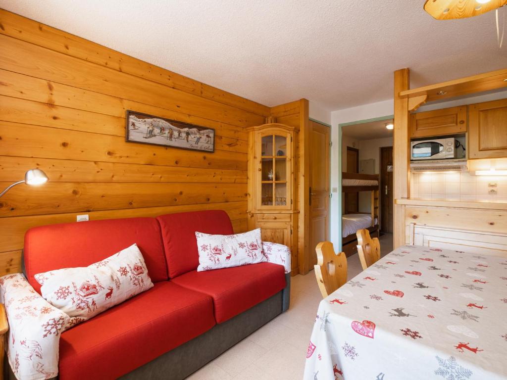 Appartement La Clusaz, 2 pièces, 6 personnes - FR-1-304-39 85-87 Traverse Des Domaines -  -, 74220 La Clusaz