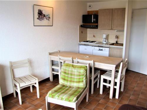 Appartement La Clusaz, 2 pièces, 6 personnes - FR-1-459-175