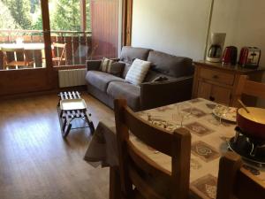 Appartement La Clusaz, 2 pièces, 6 personnes - FR-1-459-38