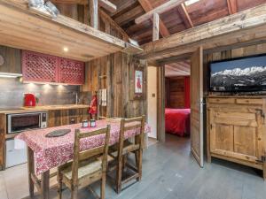 Appartement La Clusaz, 3 pièces, 4 personnes - FR-1-304-185