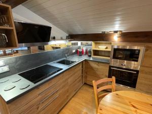 Appartement La Clusaz, 3 pièces, 5 personnes - FR-1-459-183