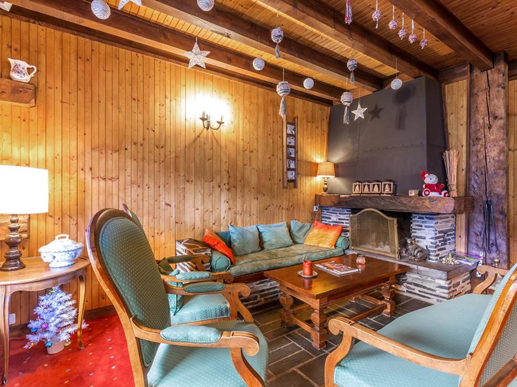 Appartement Appartement La Clusaz, 3 pièces, 6 personnes - FR-1-437-27 405 Route Du Cret Du Merle -  - 74220 La Clusaz