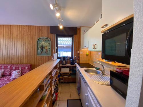 Appartement La Clusaz, 3 pièces, 6 personnes - FR-1-437-95