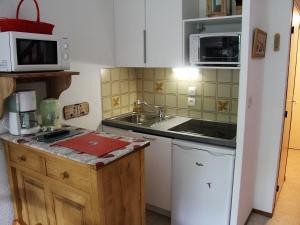 Appartement La Clusaz, 3 pièces, 6 personnes - FR-1-459-147
