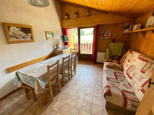 Appartement La Clusaz, 3 pièces, 6 personnes - FR-1-459-32