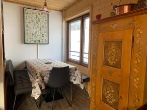 Appartement La Clusaz, 3 pièces, 6 personnes - FR-1-459-40