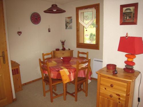Appartement La Clusaz, 3 pièces, 6 personnes - FR-1-459-78