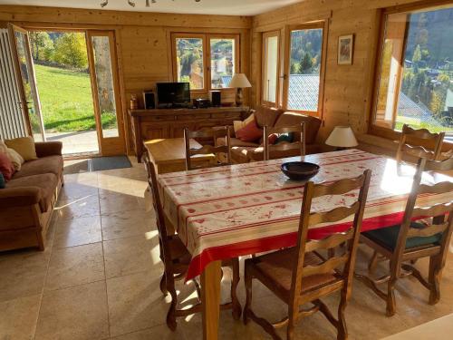 Appartement La Clusaz, 4 pièces, 6 personnes - FR-1-459-179