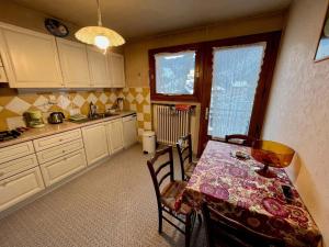 Appartement La Clusaz, 4 pièces, 6 personnes - FR-1-459-208