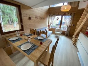 Appartement La Clusaz, 4 pièces, 6 personnes - FR-1-459-45