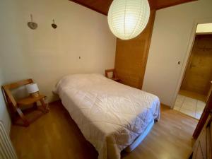 Appartement La Clusaz, 4 pièces, 6 personnes - FR-1-459-99