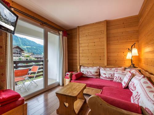 Appartement La Clusaz, 4 pièces, 8 personnes - FR-1-437-34
