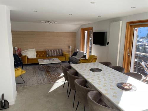 Appartement La Clusaz, 6 pièces, 10 personnes - FR-1-459-171