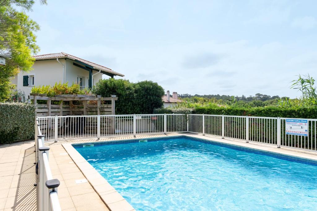 Appartement La Coline Bleue 12, rue d'Harcet, 64200 Biarritz