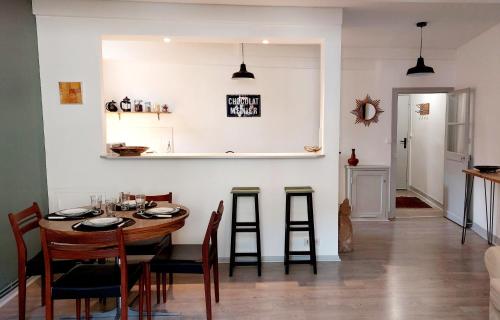 Appartement La Croix au Maître (hyper centre Auxerre)