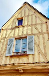 Appartement La Croix au Maître (hyper centre Auxerre)