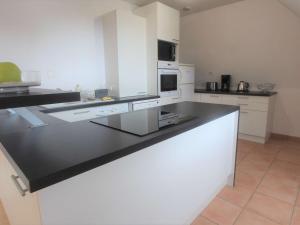 Appartement La Forêt-Fouesnant, 3 pièces, 4 personnes - FR-1-481-121