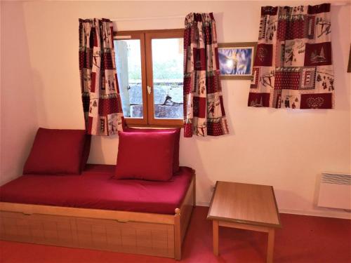 Appartement La Joue du Loup, 2 pièces, 4 personnes - FR-1-504-573