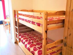 Appartement La Joue du Loup, 2 pièces, 6 personnes - FR-1-504-162