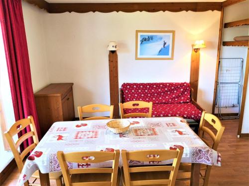 Appartement La Joue du Loup, 2 pièces, 6 personnes - FR-1-504-461