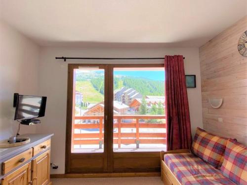 Appartement La Joue du Loup, 2 pièces, 6 personnes - FR-1-504-485