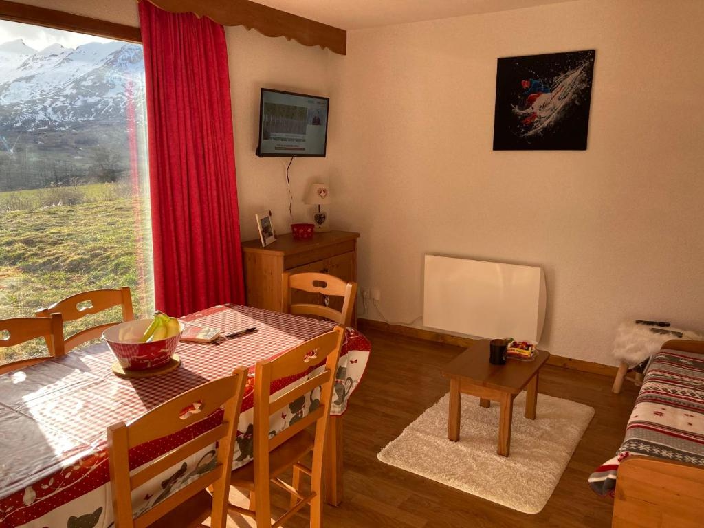 Appartement La Joue du Loup, 3 pièces, 6 personnes - FR-1-504-639 LA JOUE DU LOUP, 05250 Le Dévoluy