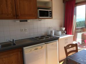 Appartement La Joue du Loup, 3 pièces, 8 personnes - FR-1-504-14
