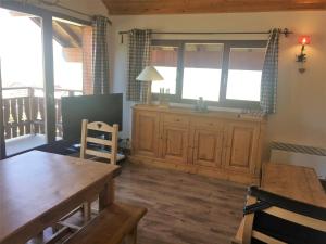 Appartement La Joue du Loup, 5 pièces, 10 personnes - FR-1-504-10