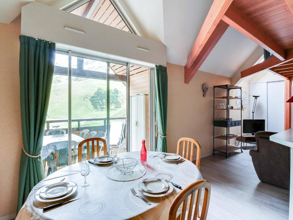 Appartement La Mongie, 3 pièces, 8 personnes - FR-1-404-337 RESIDENCE FACE SUD, i1 Avenue du Tourmalet, 65200 Bagnères-de-Bigorre