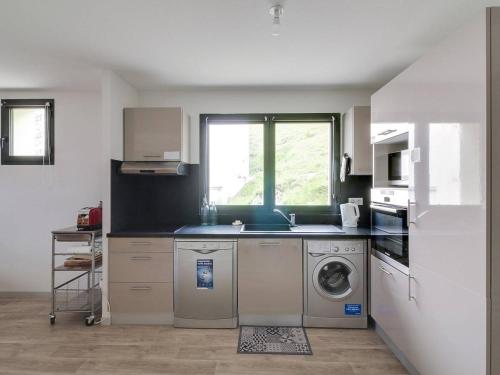Appartement La Mongie, 3 pièces, 8 personnes - FR-1-404-74