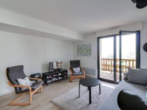 Appartement Appartement La Mongie, 3 pièces, 8 personnes - FR-1-404-74 Sol Y Neou, 7 - 18 Avenue Du Tourmalet - 65200 La Mongie Midi-Pyrénées