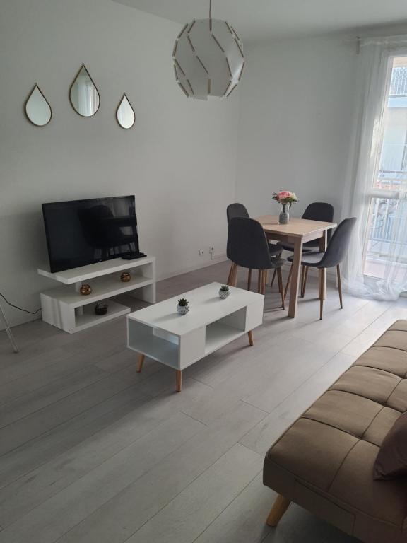 Appartement la plage 9 Boulevard des Amis, 13008 Marseille