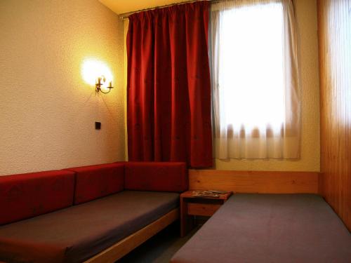 Appartement La Plagne, 1 pièce, 4 personnes - FR-1-353-10