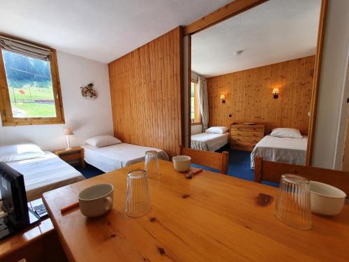 Appartement La Plagne, 1 pièce, 4 personnes - FR-1-353-30